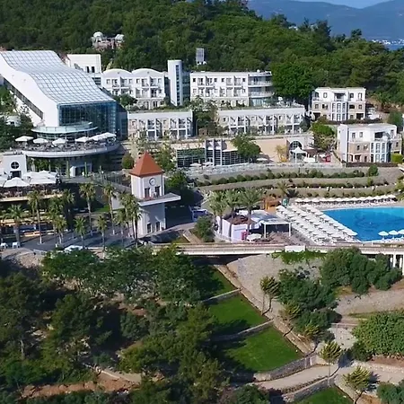 Duja Bodrum 5* 托尔巴