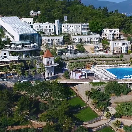 Rezort Duja Bodrum 5*